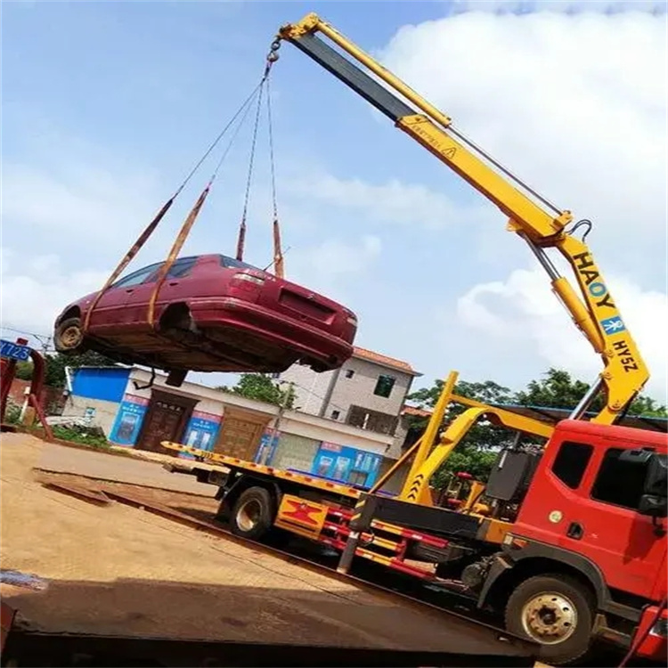 竹溪吊车救援小汽车怎么吊