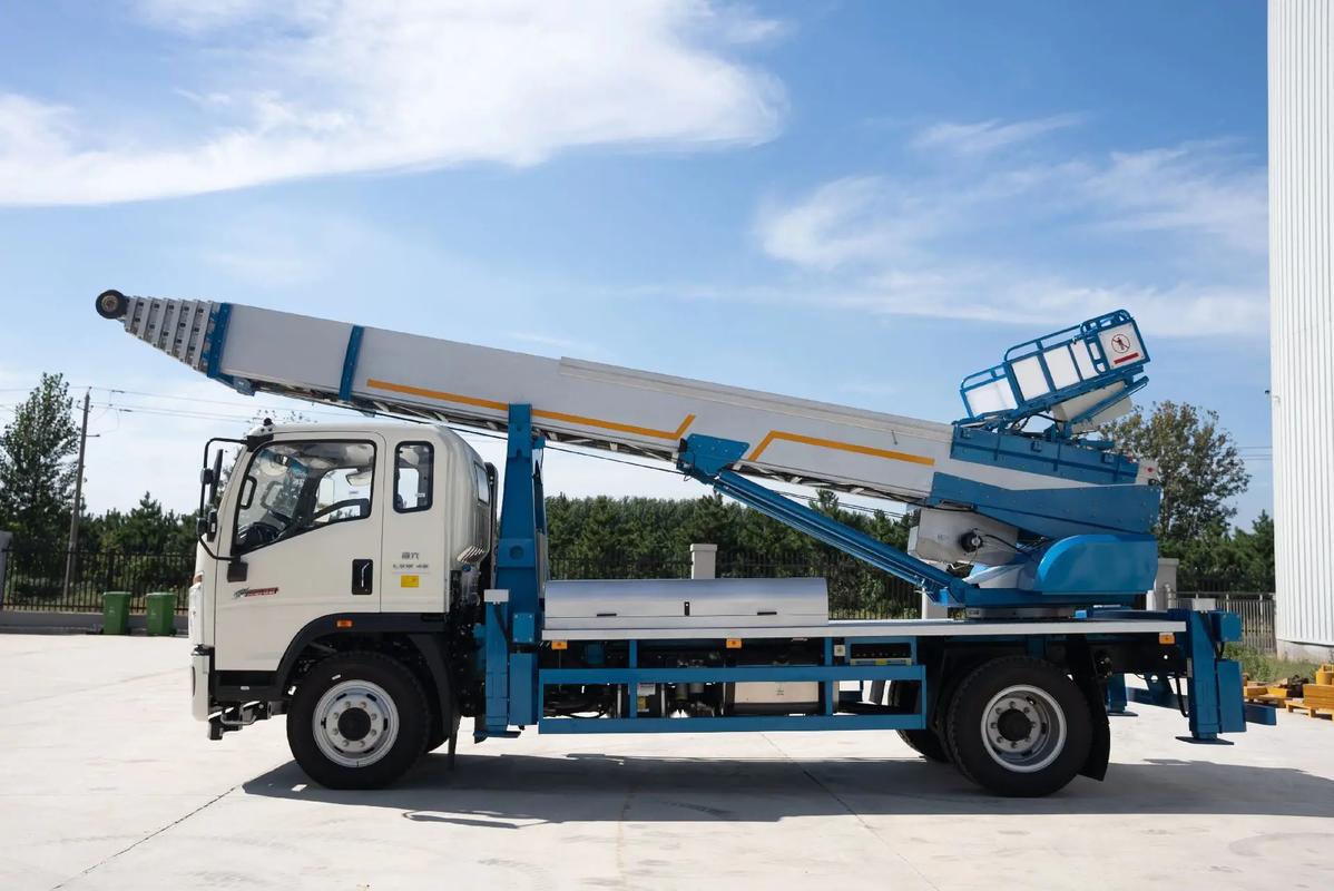 竹溪云梯上料车租赁费用