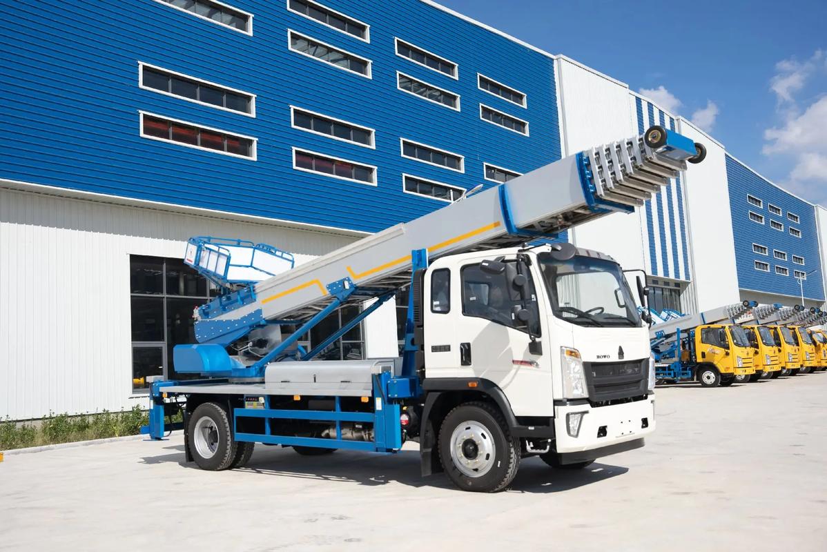 竹溪出租云梯车高空作业车 建筑垃圾搬运