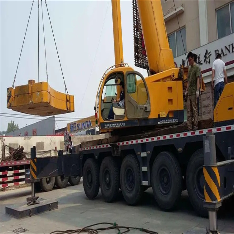 竹溪当地吊车出租|机器吊装|75吨|工厂搬迁服务