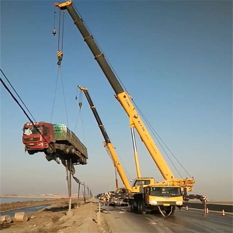 竹溪吊车怎么吊货车